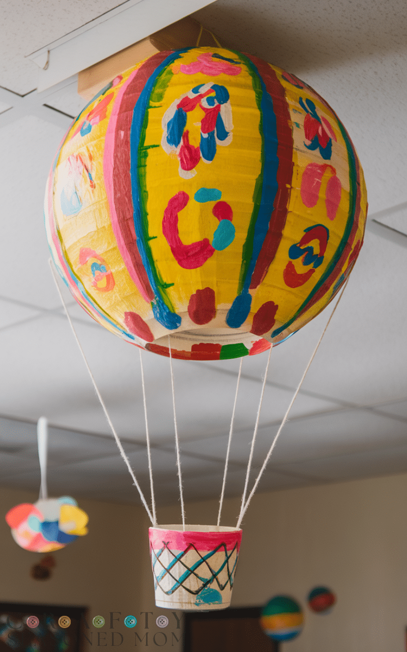 15 Easy Hot Air Balloon Craft Ideas